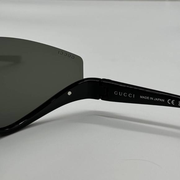 NEW GG1650S 001 GUCCI BLACK SHIELD WOMEN GUCCI SUNGLASSES - Picture 9 of 11